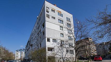 Просторен апартамент с 3 спални до бул.Г.М.Димитров
