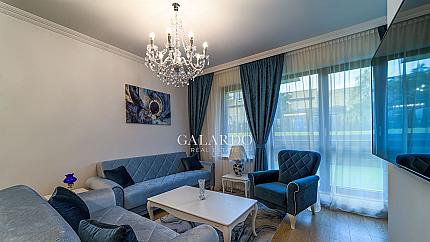Designer apartment with terrace to Paradise Mall