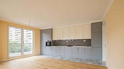 Spacious new apartment with two bedrooms and fully finished in Krasno Selo district