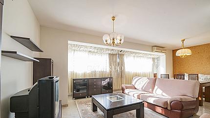 Spacious, furnished apartment near Alexander Malinov Metro Station