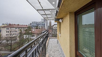 Stylish three-room apartment for rent in Iztok district