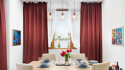 Стилен тристаен апартамент до Резиденция Бояна