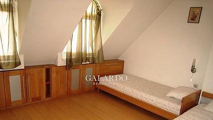 Spacious and bright maisonette in Lozenets