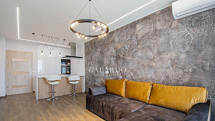 Stylish apartment in the Paramont building