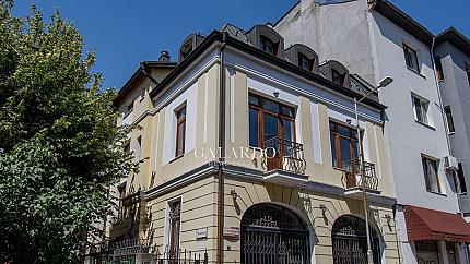 Amazing renovated building in the center of Sofia