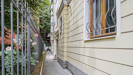 Amazing renovated building in the center of Sofia