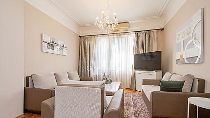 Wonderful apartment with high ceilings on Popa, Center