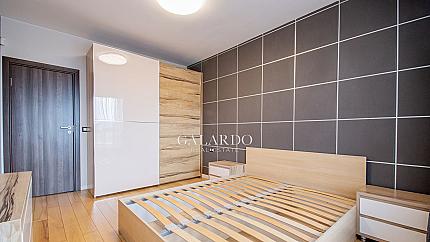 Spacious 3-bedroom apartment in a luxury building in Oborishte