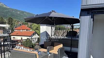 Cozy maisonette with a great terrace in a boutique building