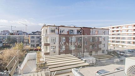 Cozy one-bedroom apartment in Malinova dolina