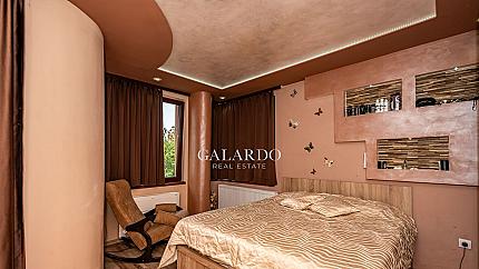 Modern Apartment in Ostromila