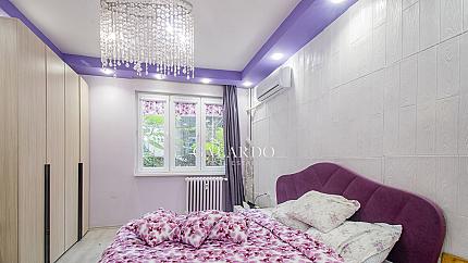 Three-room apartment on "Neofit Rilski" street