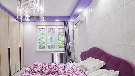 Three-room apartment on "Neofit Rilski" street