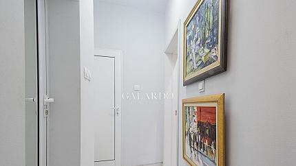 Three-room apartment on "Neofit Rilski" street