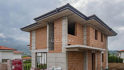 A single family house in a gated community near Vitosha Nature park
