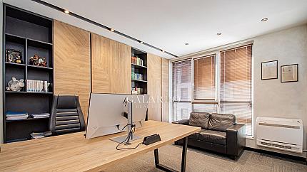 Luxuriously furnished office just meters from Paradise MALL