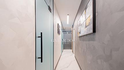Luxuriously furnished office just meters from Paradise MALL