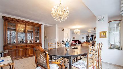 Spacious two-bedroom apartment in Lozenetz distirct