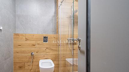 Modern two-bedroom apartment furnished "turnkey" in a luxurious gated complex