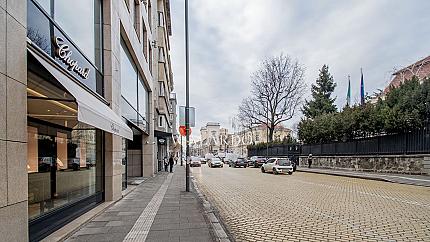 Unique property in a building on the yellow cobblestones