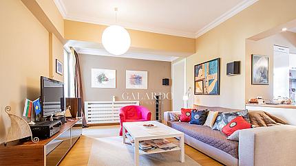 Two-bedroom apartment close to "Oborishte" street