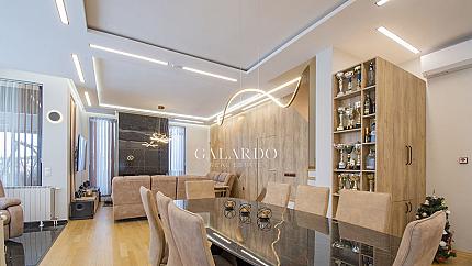 Functional single-family house with a yard in a gated complex in Kv. Dragalevtsi