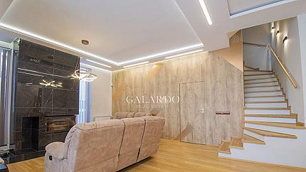 Functional single-family house with a yard in a gated complex in Kv. Dragalevtsi