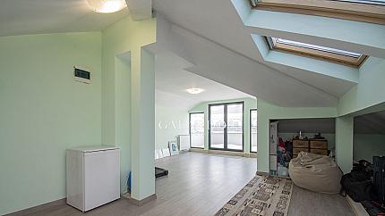 Functional single-family house with a yard in a gated complex in Kv. Dragalevtsi
