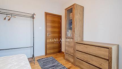 Cozy three-room apartment in the district "Iztok"