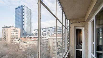 Cozy three-room apartment in the district "Iztok"