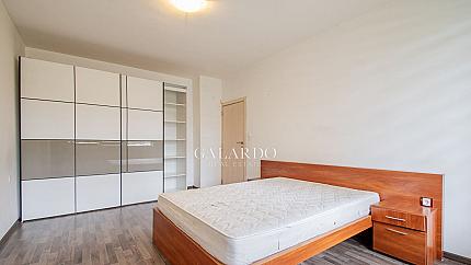 Sunny a one-bedroom apartment in the Nadezhda district
