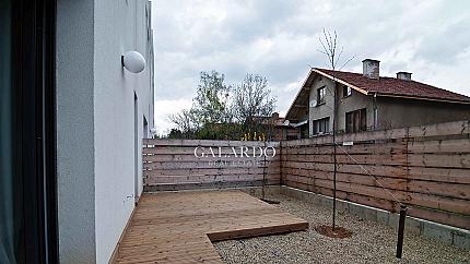 Modern townhouse with garden in Boyana district