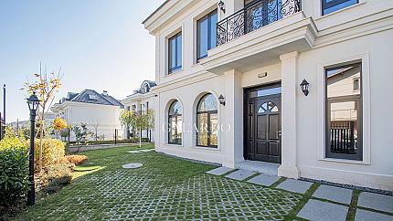 Аmazing turnkey house in a luxury gated complex