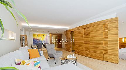 Luxury three-bedroom apartment opposite the park of the NDK