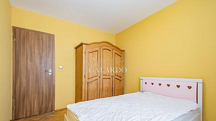Cozy apartment near Zaivov Park