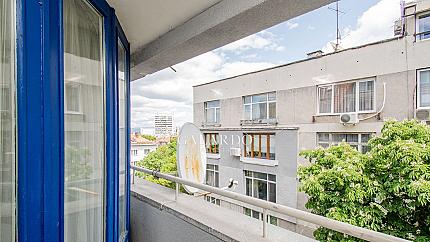 Cozy apartment near Zaivov Park