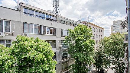Cozy apartment near Zaivov Park