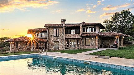 Unique property - guest house in the Gabrovo region
