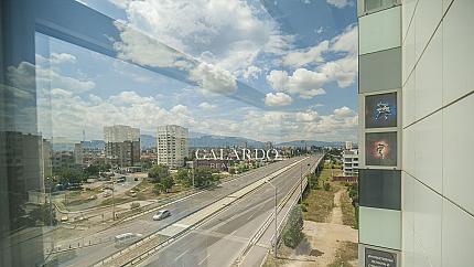 Spacious office in a business building