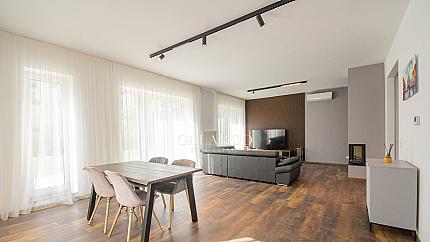 A luxury three-bedroom house in the Residential Park Lozen complex