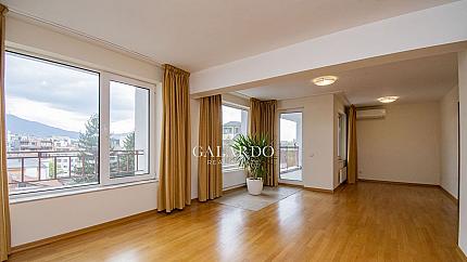 Spacious apartment with a beautiful view of Vitosha Mountain