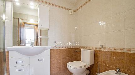 Spacious apartment with a beautiful view of Vitosha Mountain