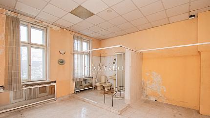 A unique property in the heart of the capital
