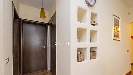 Artistic, cosy three-bedrooms apartment next to "Loven Park", Dianabad