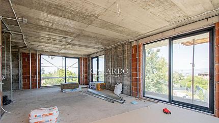 Last apartment in a new building above Residential Park