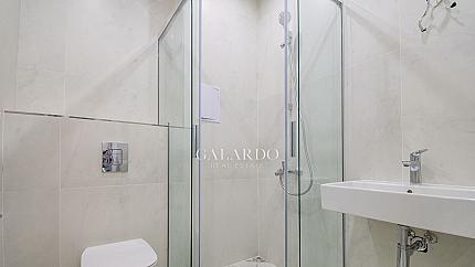 Нов панорамен апартамент с три спални и голяма тераса в кв.Стрелбище