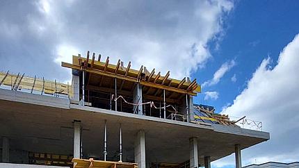 Нова редова къща с четири спални в кв. Кръстова вада