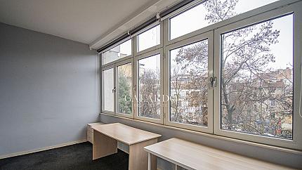 Spacious office in the TOP center meters from Slaveykov square