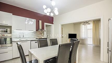 Three bedroom south apartment next to French High School