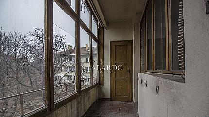 Жилище в парка, до стадион Славия